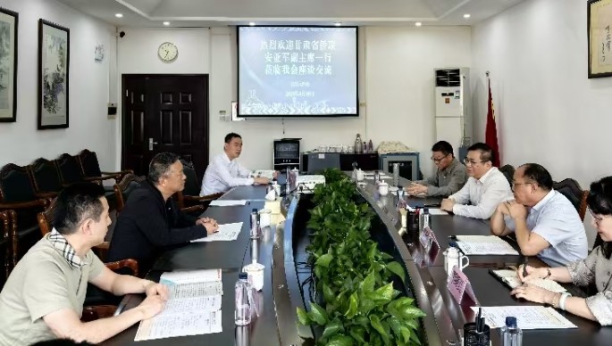 省侨联赴广西开展交流走访活动
